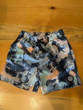 Volcom Boys Swim Trunks Sz 6